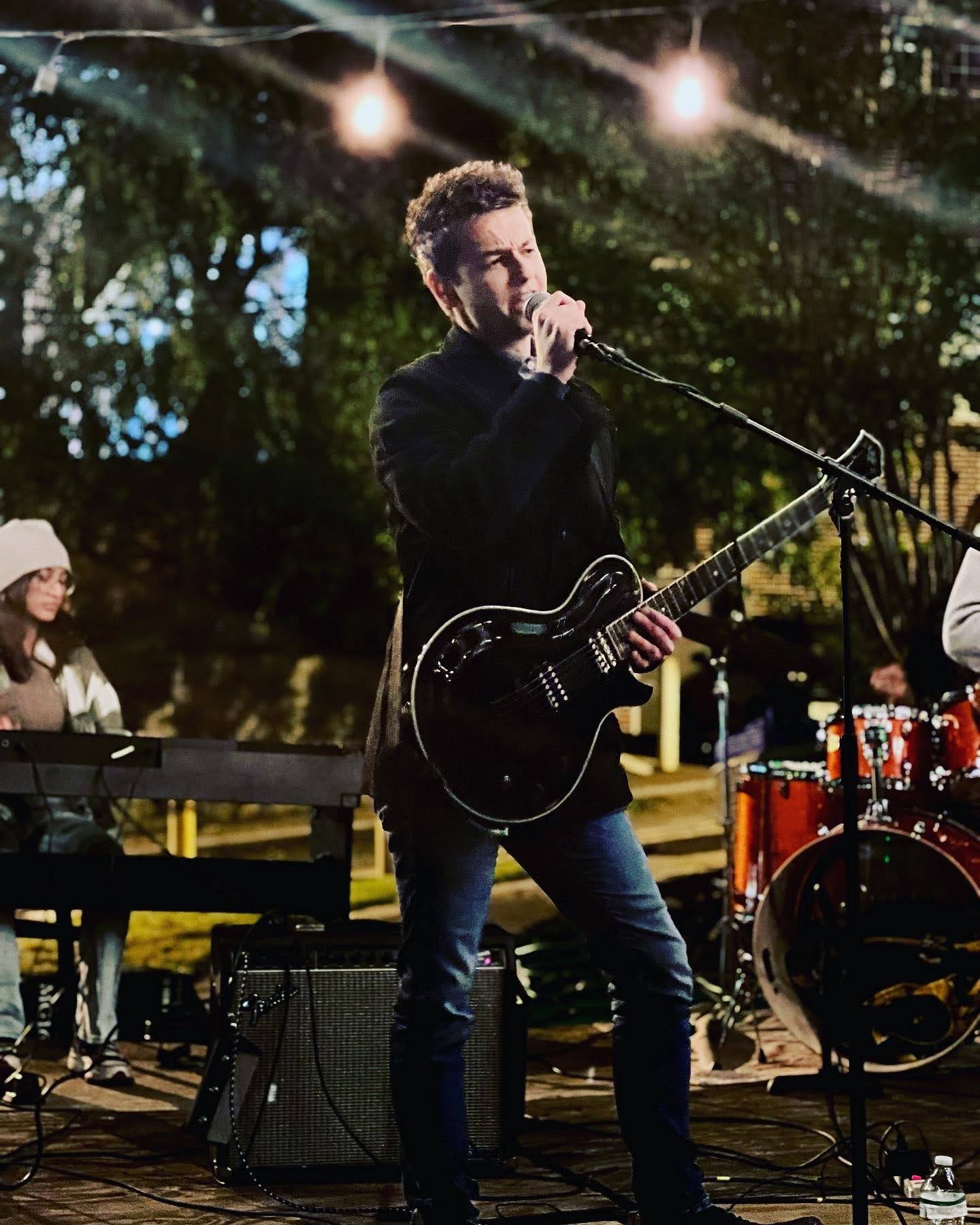 Live performance photo